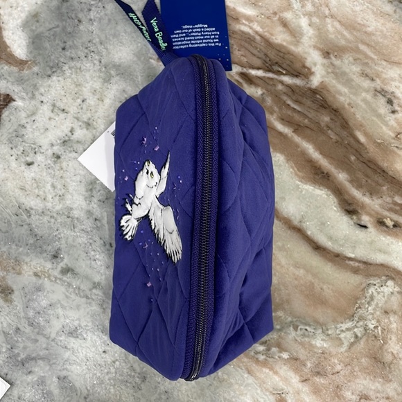 BNWT Vera Bradley Harry Potter FORBIDDEN FOREST Clamshell Cosmetic Bag Hedwig - Picture 8 of 16